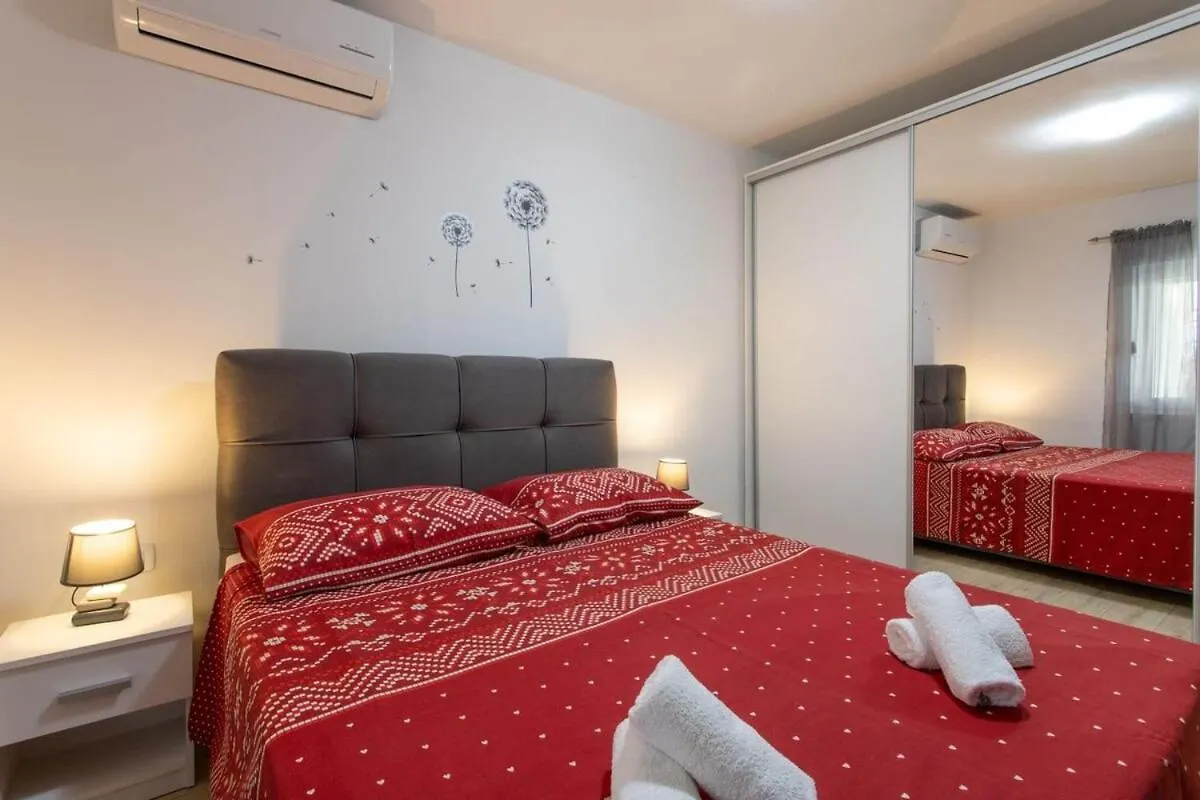 Apartmán Holiday Home Gamaliel Kaštela